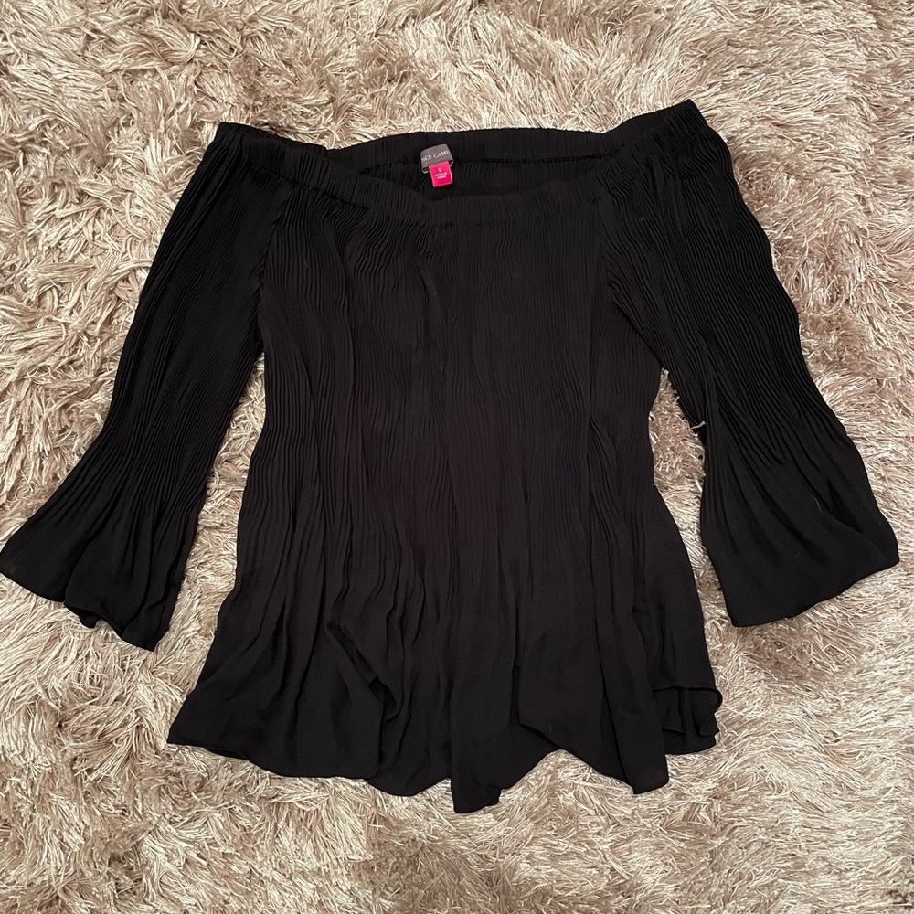 Vince Camuto Black Pleated Off-Shoulder Shirt